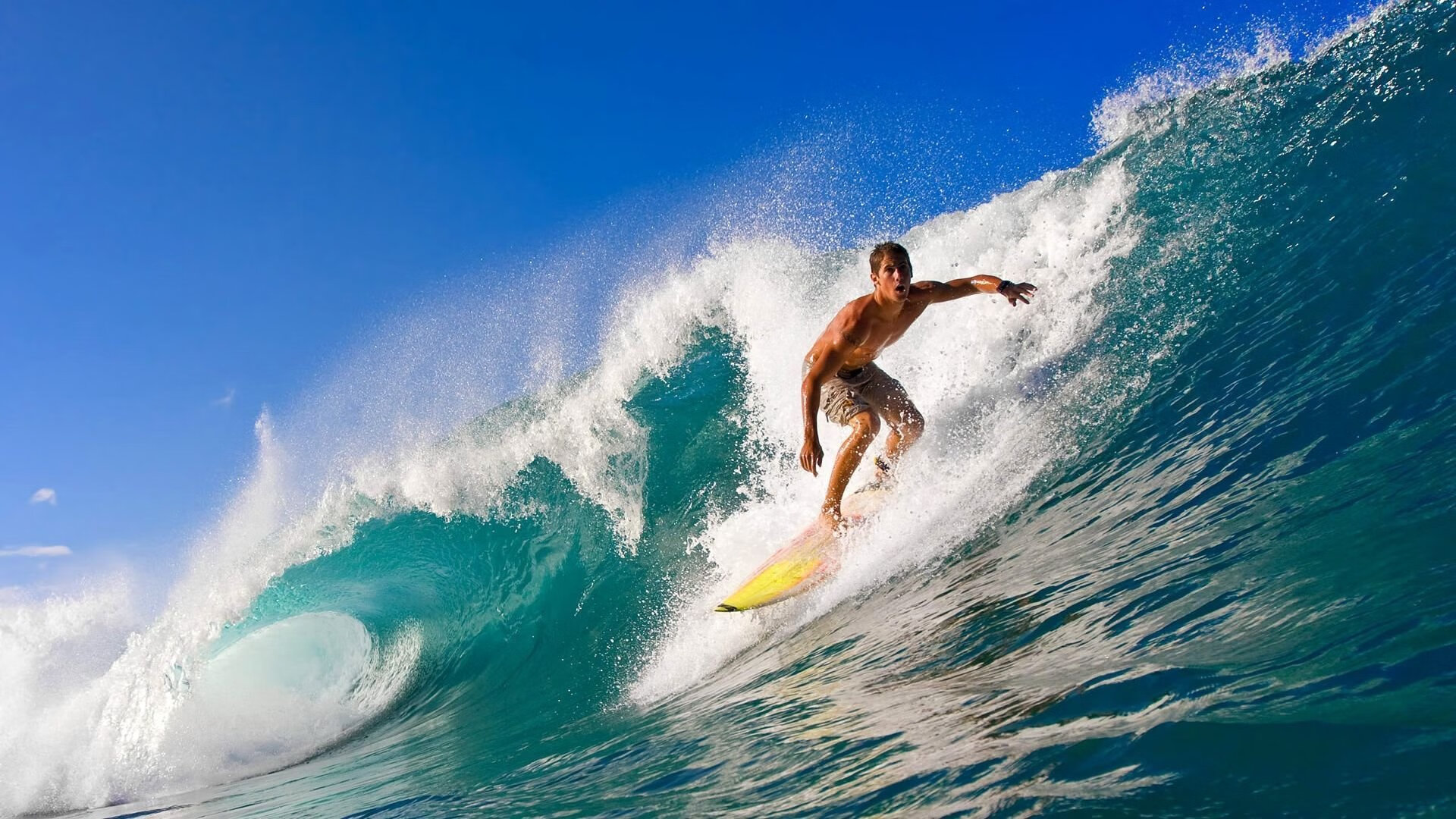 开云体育俱乐部官网-水球比赛比利时女队配合默契，女子水球小组赛中国6比7美国